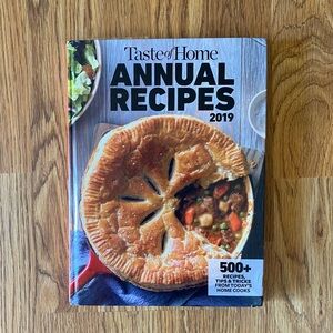 Taste of Homes Annual Recipe Cookbook 2019. Over 500 recipes.